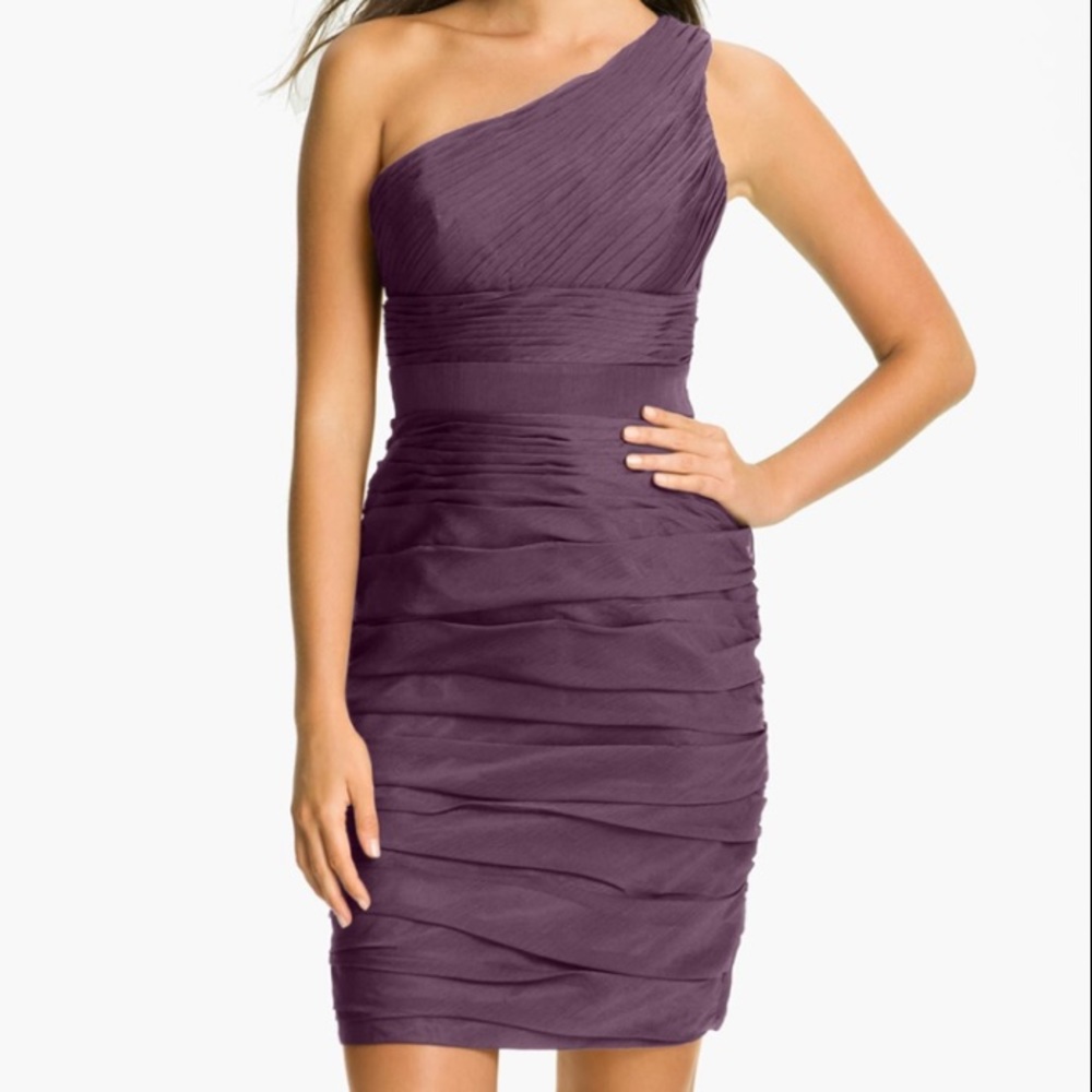 Monique Lhuillier Dress